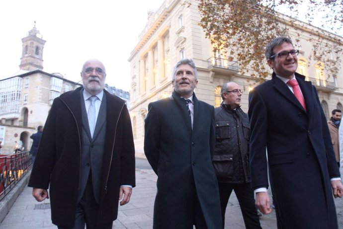 Fernando Grande-Marlaska visita el Centro Memorial de las Víctimas y el Ayuntami