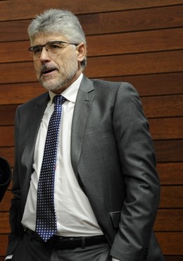 Valentín García en el debate de totalidad de la enmienda del PP a los PGEx 2019