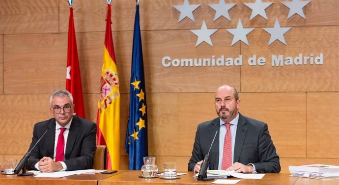 Pedro Rollán y Carlos Izquierdo en rueda de prensa