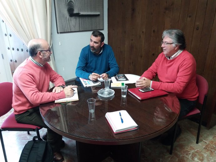 Reunión de la Diputación de Cádiz con asociación micológica