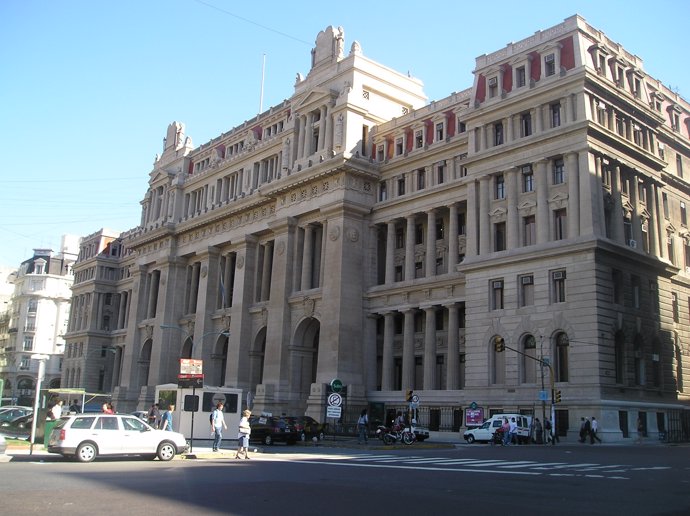 Palacio de Justicia en Buenos Aires, Argentina  