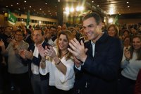 Susana Díaz afirma que los andaluces están dispuestos a levantarse "para que nadie cuestione" el autogobierno y 28F