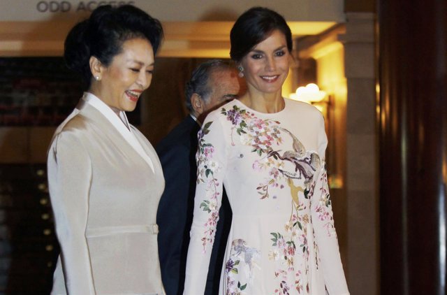 Peng Liyuan y la Reina Letizia