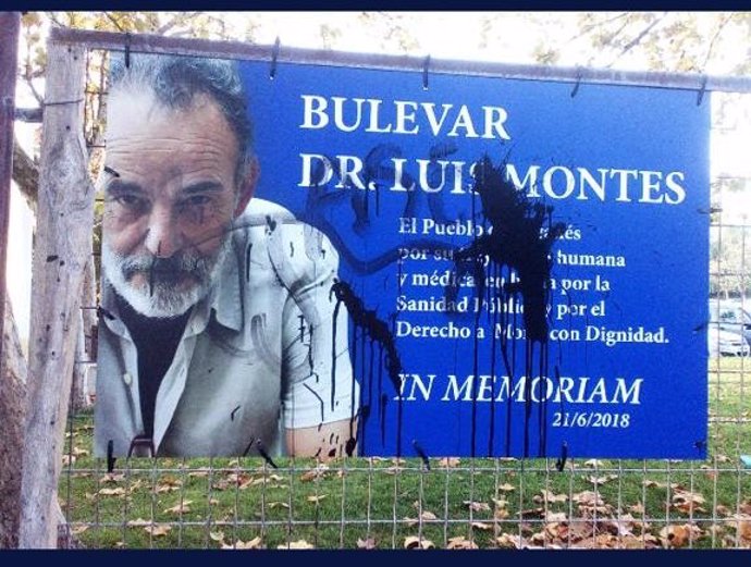 Lona en memoria del doctor Luis Montes
