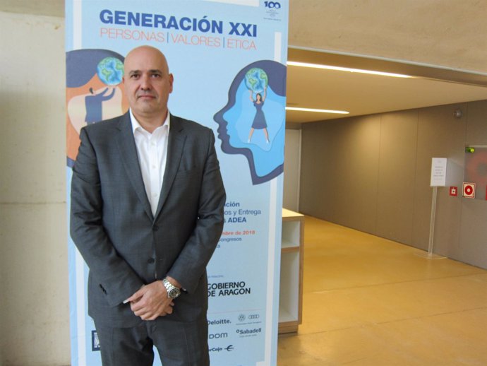 El director de la Airficial, Javier Moreno