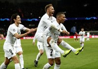 El PSG gana vida ante el Liverpool y el Oporto pasa como primero