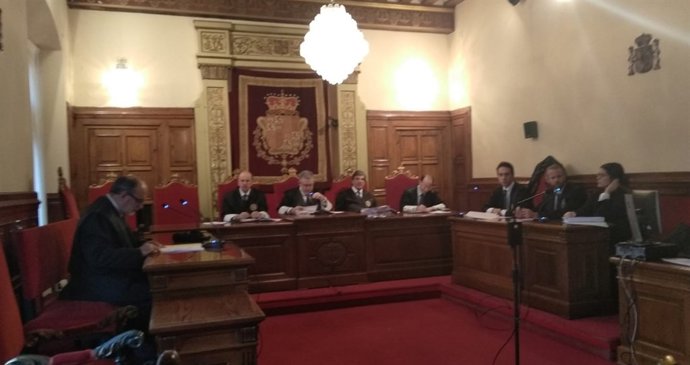 Apelación ante el TSJA de la defensa del asesinato de la joven Karla Pérez.