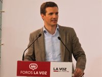 Casado justifica su intensa participación en la campaña: "Yo soy de los que baja a torear al ruedo"
