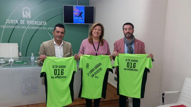 Presentación de la II Carrera Solidaria de San Silvestre en Huesa