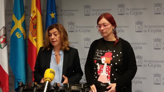 ROSA ESPIÑO, DIPUTADA PODEMOS, Y ESTEFANÍA PUENTE, CONCEJALA XSP GIJÓN