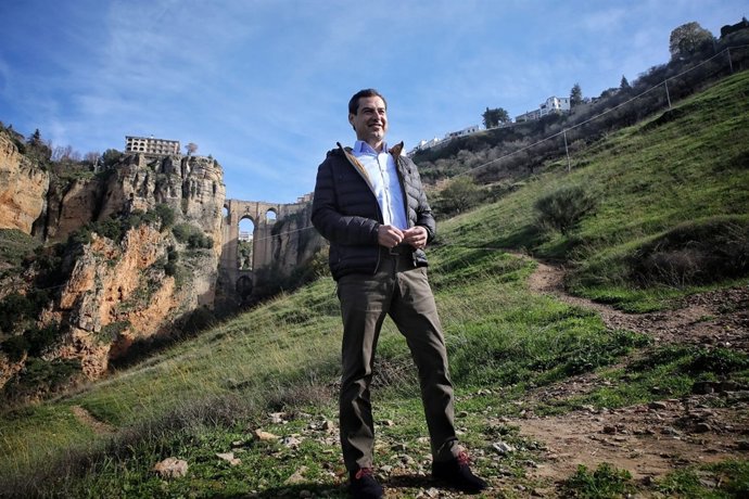 Juanma Moreno, en el Tajo de Ronda