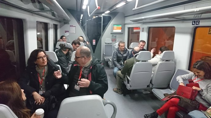 Tren de cercanías negocios emprendedores empresarios diputación málaga guadalhor