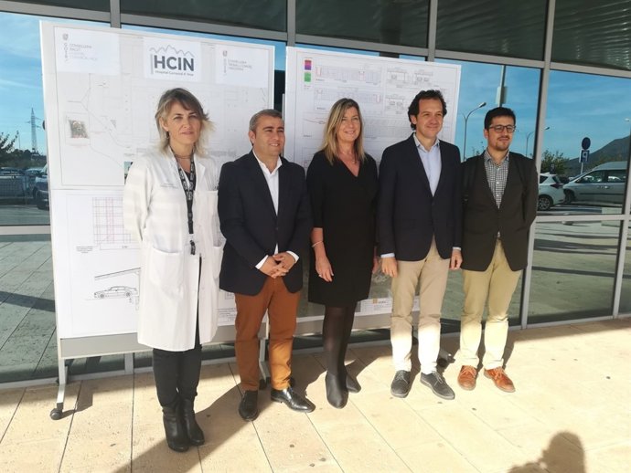 Pons (conseller Energía), Gómez (consellera Salud) y Moreno (alcalde Inca)