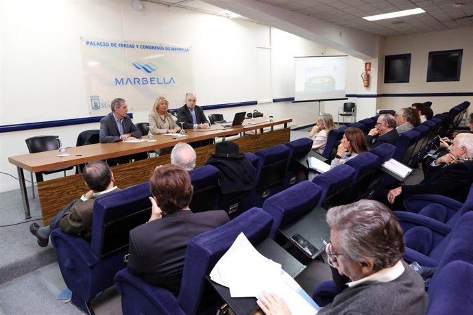 Angelez muñoz marbella alcaldesa jornadas urbanismo pgou marbella