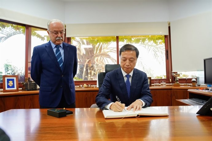 Visita delegación del puerto chino de Ningbó a Algeciras