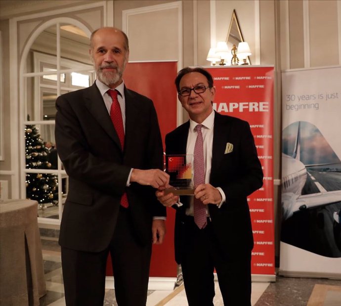 Entrega de premio a la mejor empresa turca en España