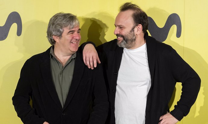 Juan Cavestany y Álvaro Fernández Armero creadores de Vergüenza