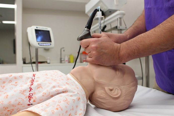 Maniquí de simulació de patologia pediàtrica