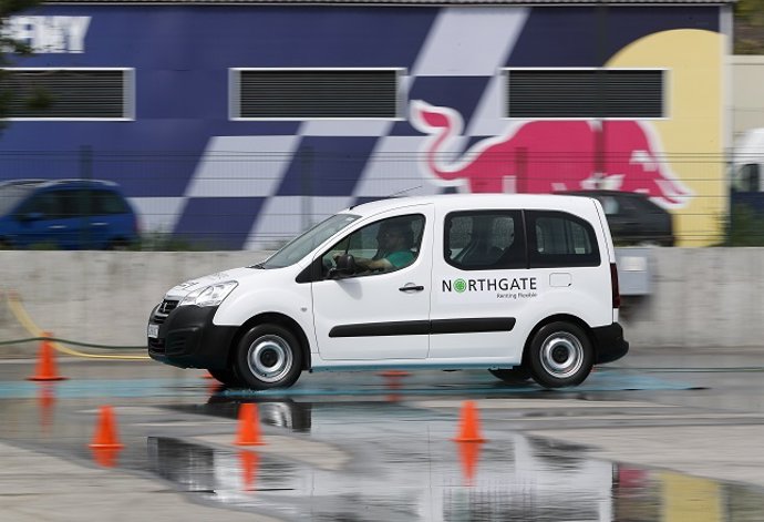 Curso de conducción segura en Montmeló (Barcelona)