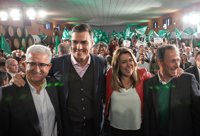 Susana Díaz visita dos veces casi todas las provincias y coincide con Pedro Sánchez en dos ocasiones durante la campaña