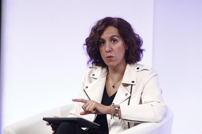 La secretaria de Estado de España Global, Irene Lozano, participa en el semina