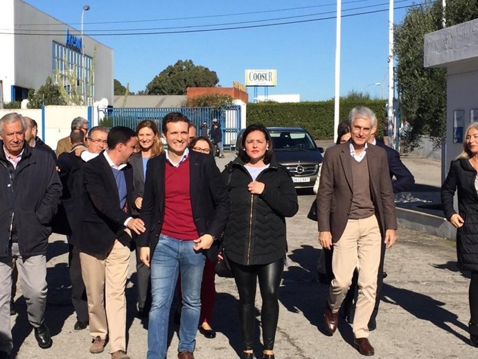 Visita de Pablo Casado a la fábrica de Acesur en Dos Hermanas (Sevilla)