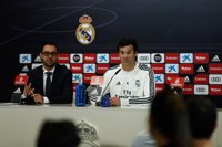 Solari cree que "es un honor" para el Bernabéu acoger el River-Boca, pero lamenta que rompa "corazones"