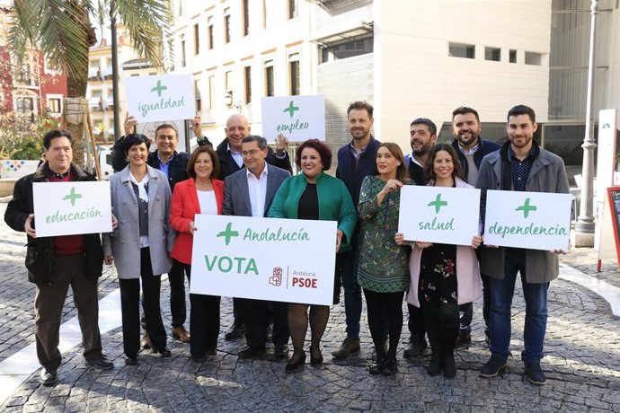 Acto de cierre de campaña de la candidatura socialista por Granada al 2D