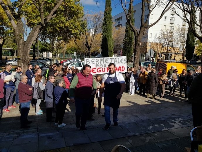 Los comerciantes de Los Bermejales