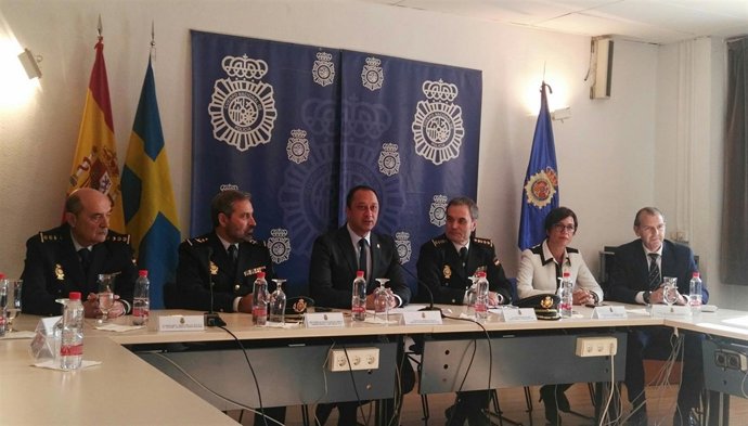 Rueda de prensa sobre operación policial sicarios