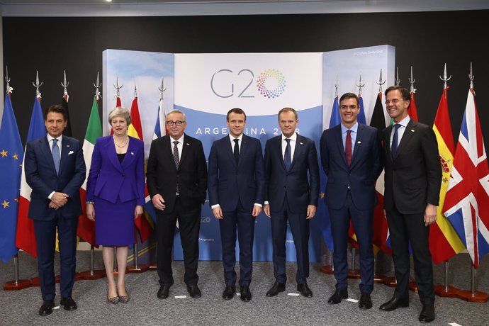 El presidente del Gobierno, Pedro Sánchez, con líderes mundiales en el G-20