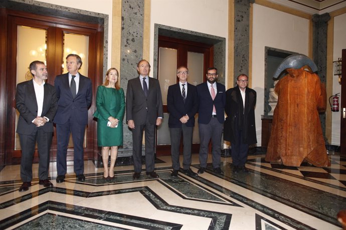 Inauguración de la exposición "El Poder del arte" en el Senado 