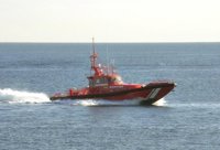 Rescatadas ocho personas de una patera a 26 millas al sureste de la costa de Garrucha (Almería)