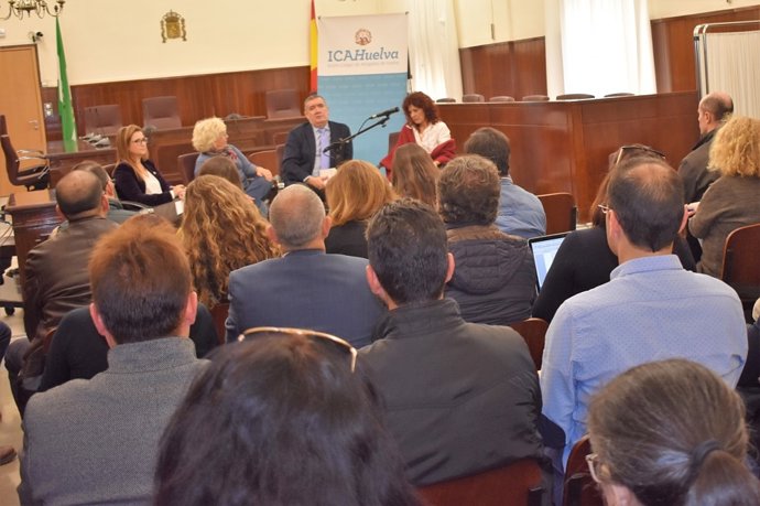 Letrados del turno de oficio se forman sobre violencia de género.