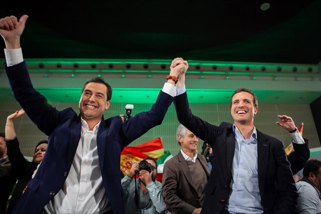 En Sevilla, mitin de cierre de campaña del candidato del PP-A a la Presidencia d