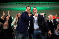 Moreno (PP-A) pide el voto al único cambio real frente al "Susanemos", la alianza de "riesgo" de PSOE y Podemos