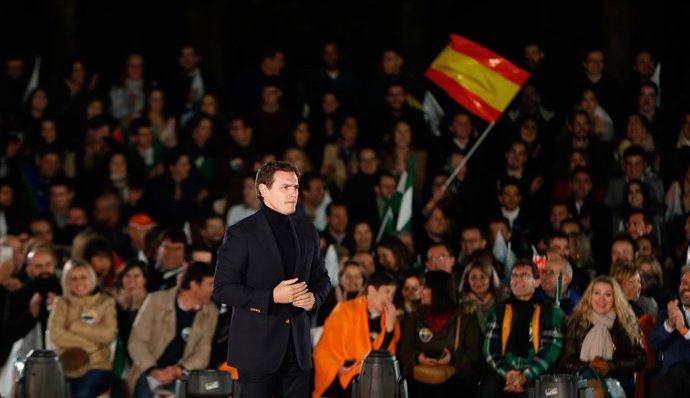 En Sevilla, mitin de cierre de campaña del candidato de Cs a la Presidencia de l