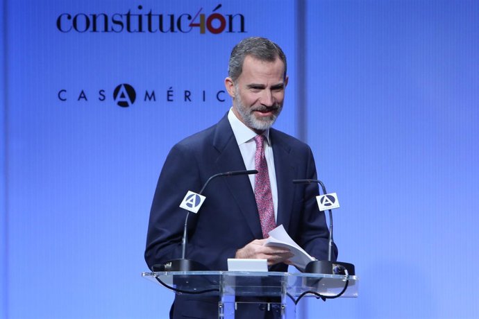 Inauguración de la exposición "40 años de diplomacia en democracia. Una historia