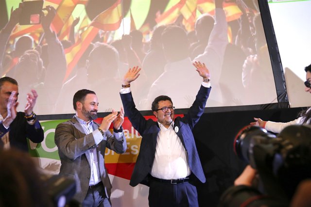 Abascal i Serrano celebren el resultat de les eleccions a Andalusia