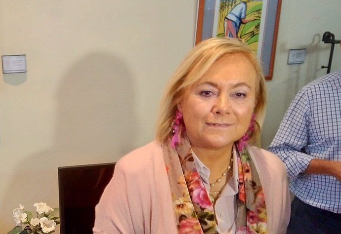 Mercedes Fernández 