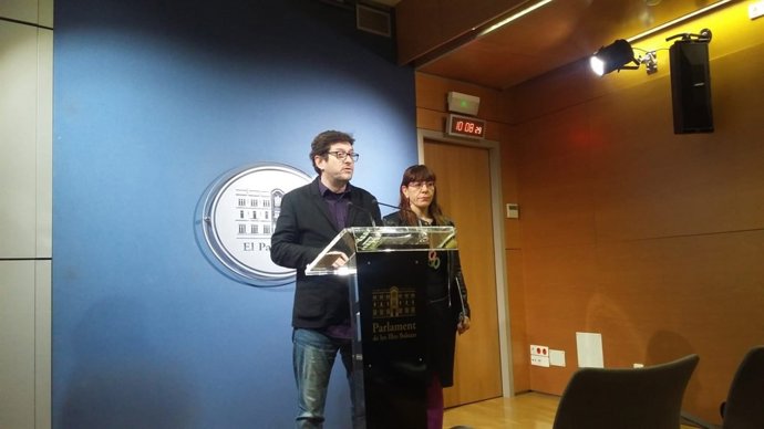 Jarabo y Camargo, portavoces de Podemos