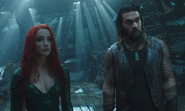Jason Momoa  y Amber Heard en Aquaman