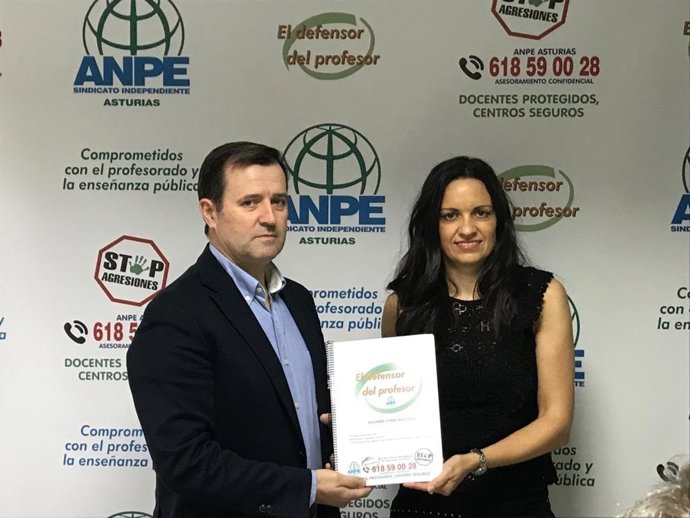 Gumersindo Rodríguez y Montserrat Fernández