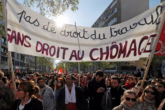 "No Hay Derecho Al Trabajo Sin Derecho Al Desempleo", Protesta En París