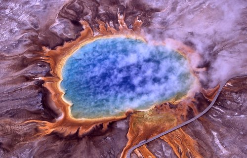 Gran Fuente Prismática, Una De Las Grandes Atracciones De Yellowstone