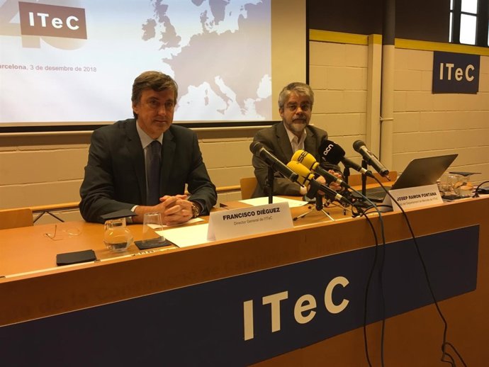 Francisco Diéguez y Josep Ramon Fontana, del Itec, en rueda de prensa