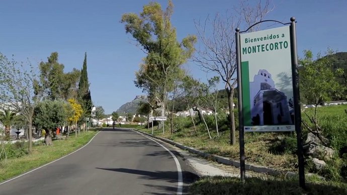 Carretera acceso montecorto málaga pueblo desde 2014 antes ELA de Ronda