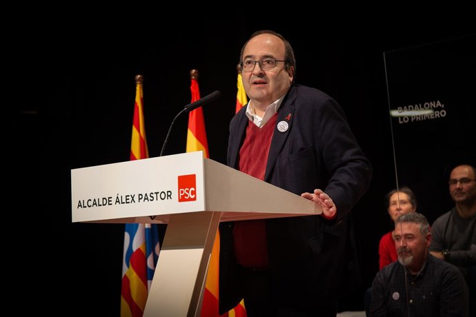 El ministre de Foment, Jose Luis Ábalos, i el primer secretari del PSC, Miquel