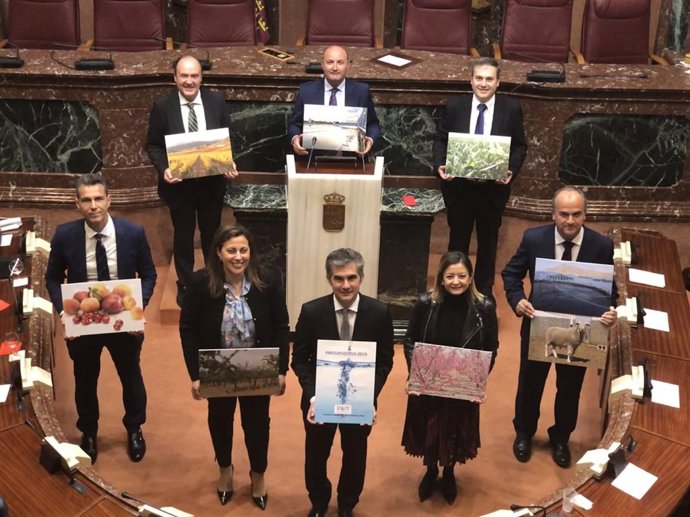Presentación Presupue4sto Consejería de Agua Del Amor en el centro Asamblea