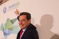 Moreno denuncia que se están convocando plazas de libre designación en el SAS con el Gobierno andaluz en funciones